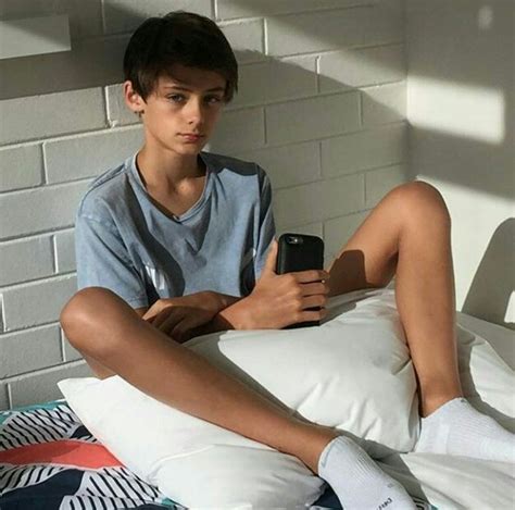 papo gay porn|Papi Gay Porn Videos at Boy 18 Tube.